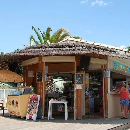 Le Clos Virgile キャンプ場